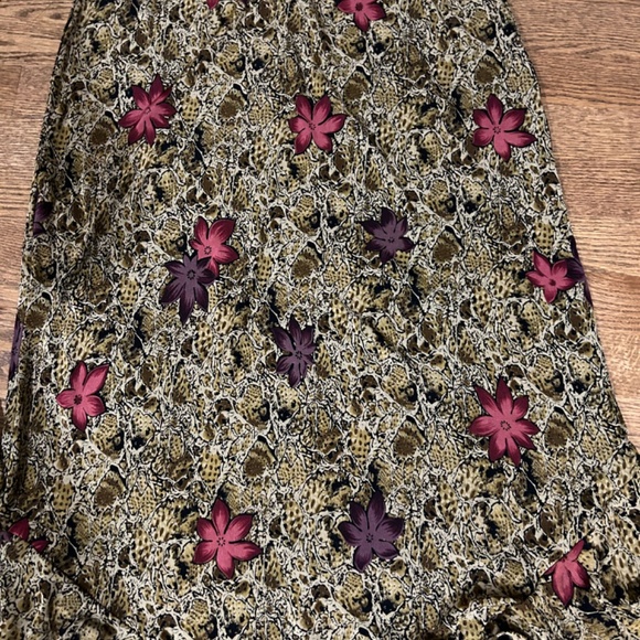 Womens 3 Piece Skirt pants Top Set Floral Comfort Stretch NYPL Brown L - Picture 2 of 16